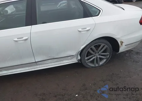 2017 Volkswagen Passat 1.8T R-Line from USA, damaged, VIN 1VWDT7A33HC077253